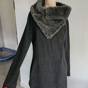 Gray Faux Fur Collar Sweater